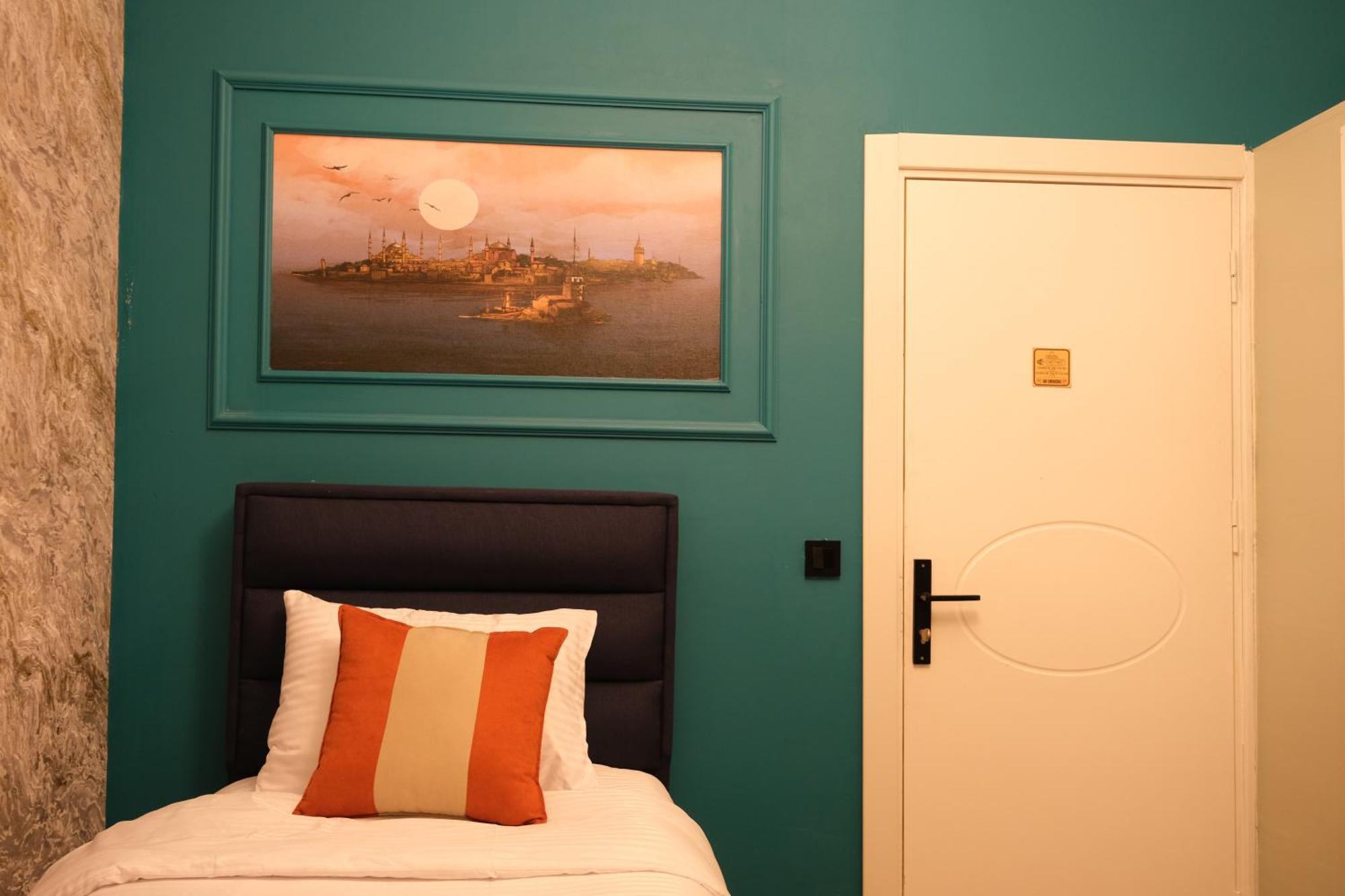 Taksim My House Butik Otel Istanbul Ngoại thất bức ảnh